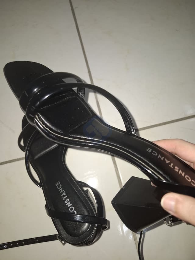 Sandália Constance Preta TAM 35