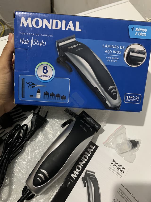 📢 VENDO MÁQUINA DE CORTAR CABELO MONDIAL HAIR STYLO! ✂️Máquina nova, nunca usada! Está completa, com acessórios e manual.