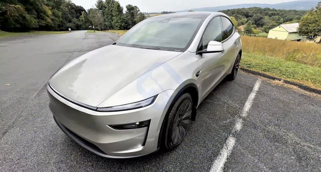 Tesla model Y l
