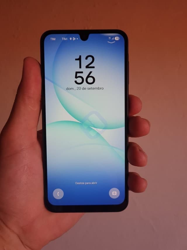 *SAMSUNG GALAXY A17*
