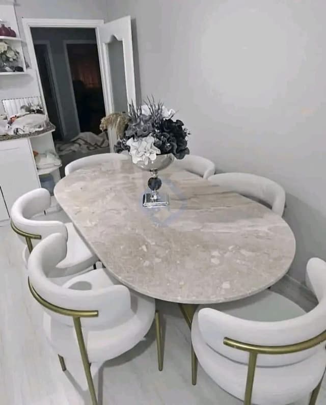 DINNING TABLE WITH CHAIRS