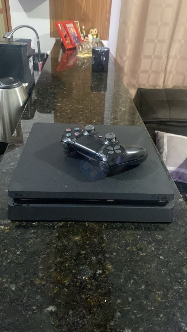 ps4 slim 1.000gb