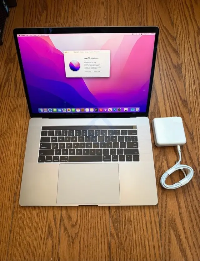 Apple Macbook Pro